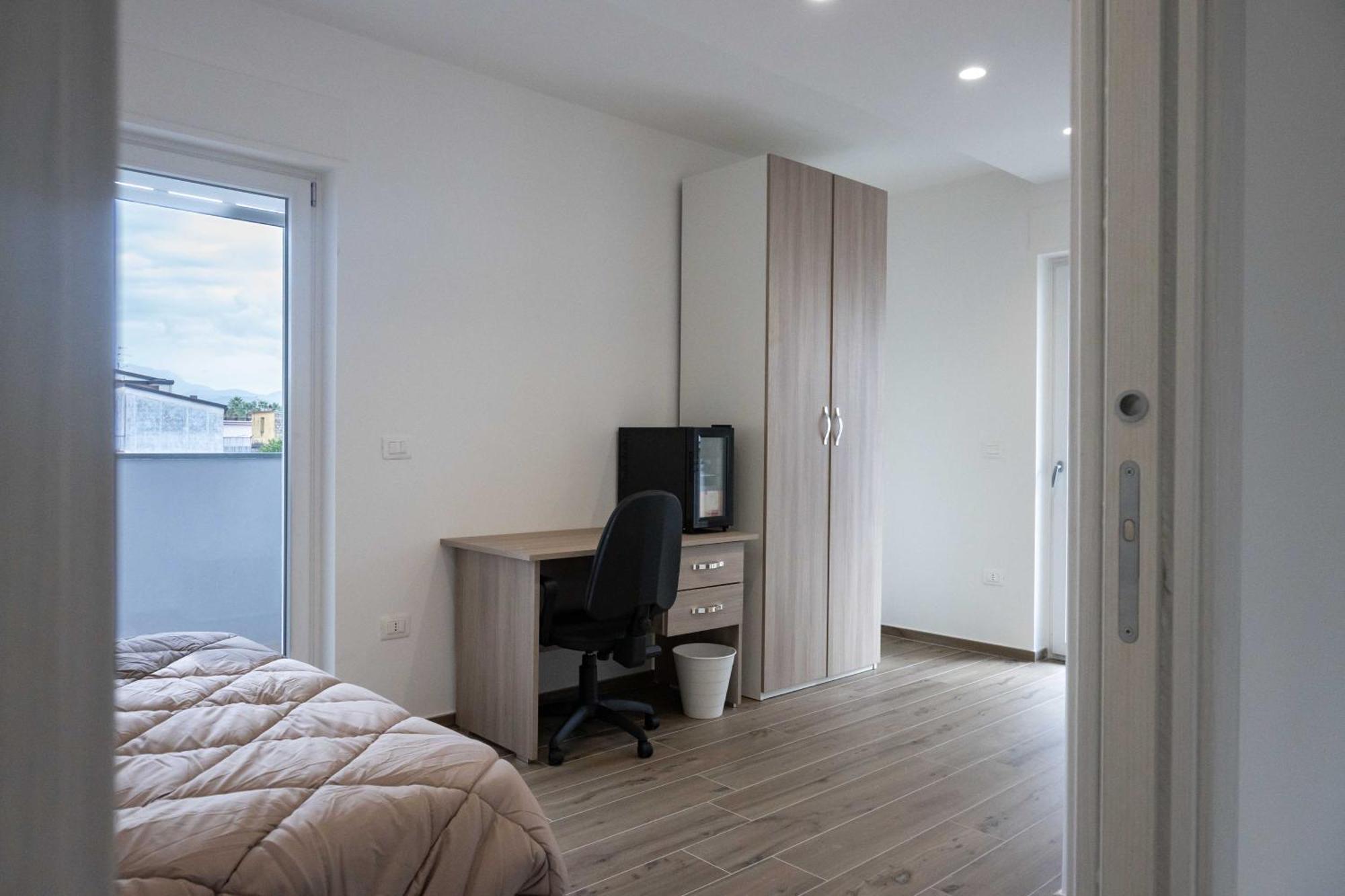 Ansiro Rooms Home Business Scisciano Luaran gambar